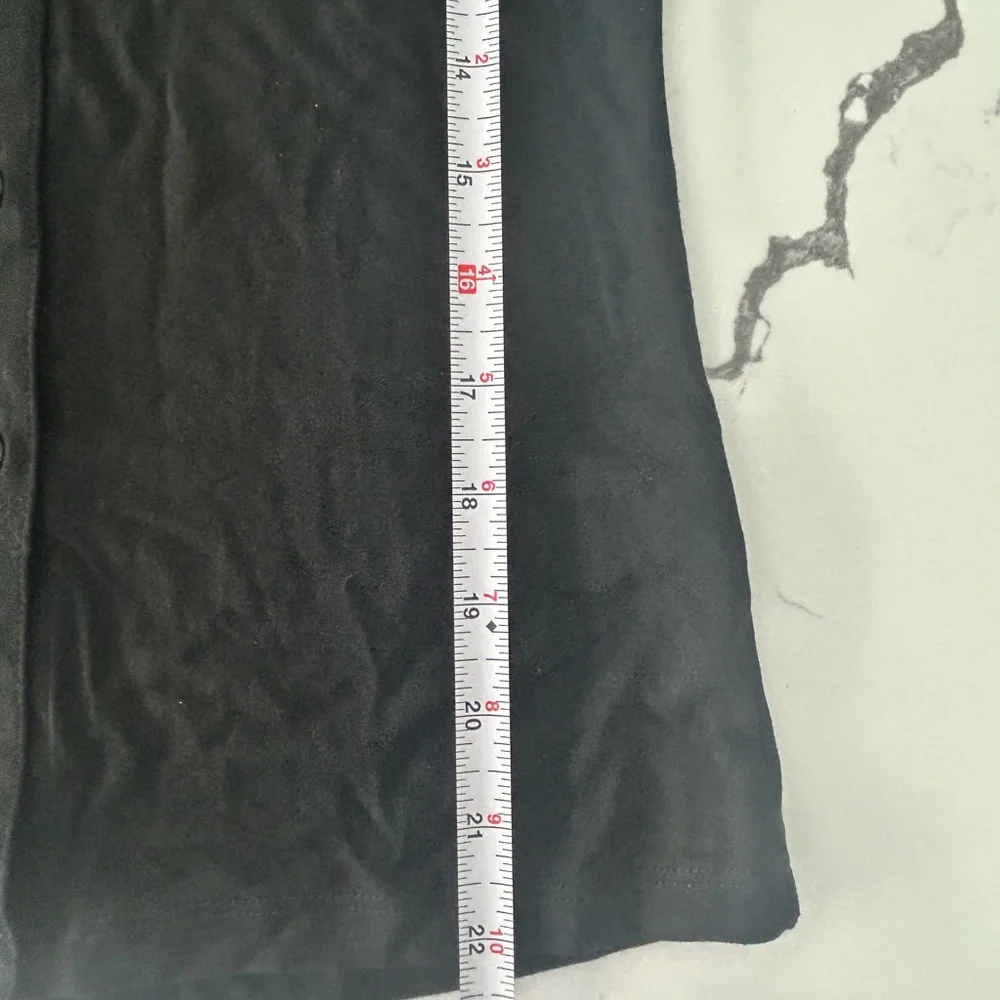 PacSun Black Button-Down Women's Shirt - Small - NWT - Picture 3 of 5